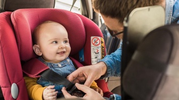 В Украине изменили ПДД: детей в автомобилях надо перевозить по-новому