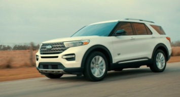 Представлен обновленный внедорожник Ford Explorer в исполнении King Ranch