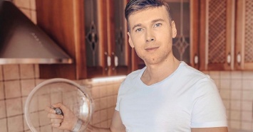 ТОП-3 рецепта к 8 Марта от актера Алексея Комаровского