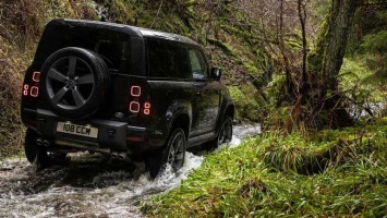 Новый Land Rover Defender с V8 официально представлен