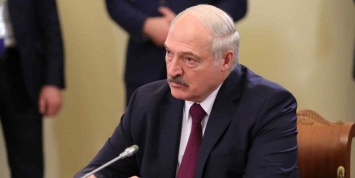 Лукашенко обвинил белорусских спортсменов в лишении страны ЧМ по хоккею