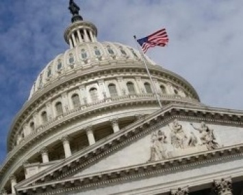 Конгресс США одобрил план Байдена по спасению экономики
