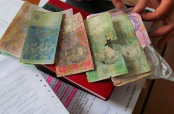 Какие поврежденные банкноты обязаны принимать в банках и магазинах