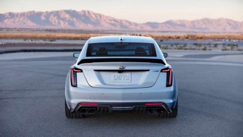 Cadillac намерен выпустить новые модели в версии Blackwing
