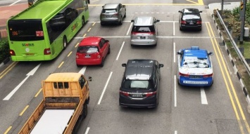Сингапур запретит авто с ДВС для продвижения электрокаров