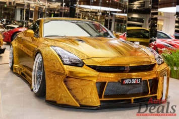 На продажу выставили уникальный золотой суперкар Nissan | ТопЖыр