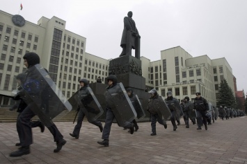 В Минске на студенческой конференции задержали более 20 человек