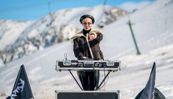 Украинская диджей Katy Rise сняла клип в турецких горах