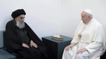 Папа Римский провел историческую встречу с шиитским священнослужителем