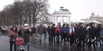 "Дорогая, ты права!": в Москве состоялось масштабное шествие, посвященное 8 Марта