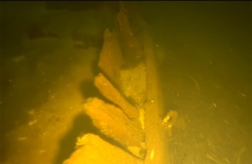 Подводный охотник, который нашел казацкую чайку, снял видео с артефактом (ВИДЕО)