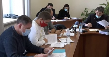 Депутаты прислушались к Владиславу Чайке и перенесли рассмотрение программы «Николаевводоканала» на неделю