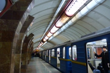 Игорь Терехов поручил навести порядок в переходах харьковского метро