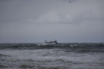 Возле Румынии затонул сухогруз с украинцами на борту, есть погибшие