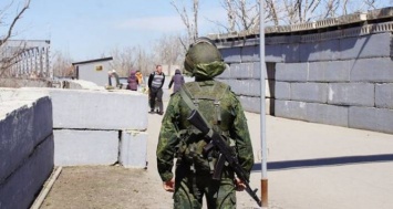 Луганчане рассказали, как над ними издеваются "таможенники ЛНР"