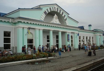 Сотрудницу станции "Мелитополь" отметили почетной наградой
