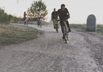 Для любителей активного отдыха: на Хортице появится велотуристический маршрут