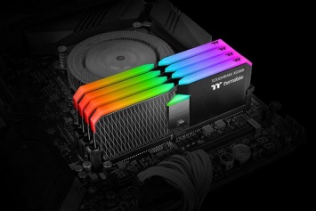 ОЗУ Thermaltake ToughRAM XG RGB DDR4 имеет 25 предустановленных режимов работы RGB