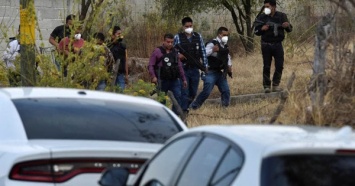 В Мексике бандиты убили 13 полицейских