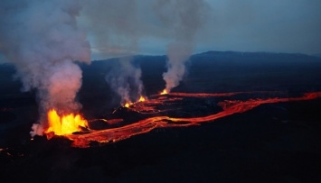 В Исландии началось извержение вулкана после 900-летнего сна