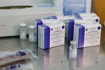 В Крыму ожидают поступления 200 тысяч доз вакцины от коронавируса