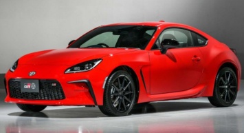 Toyota представила «заряженное» спортивное купе