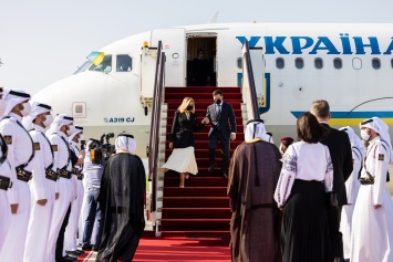 Образ дня: Елена Зеленская прибыла в Катар