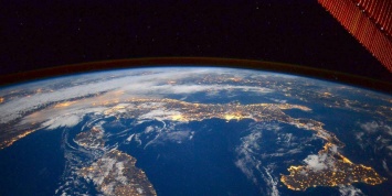 Планировавшая заняться космическим туризмом российская компания закрывается