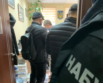 Задержанный на взятке в $100 тыс. брат Вовка Зонтов заявил, что является сотрудником Службы внешней разведки, - Бутусов