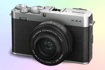 FUJIFILM объявила о выпуске новой беззеркальной камеры FUJIFILM X-E4