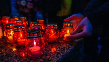 В Чернигове 8 апреля - день траура по погибшим в Донецкой области военным