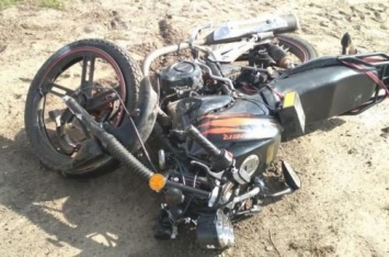 Смертельное ДТП на Волыни: сестры-подростки разбились на мотоцикле