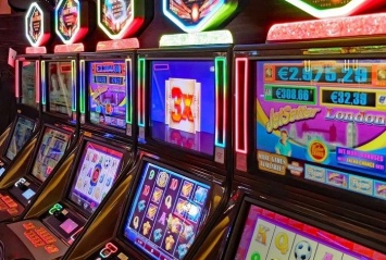 За первые лицензии на залы игровых автоматов оплатили 18 млн грн
