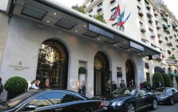 В Париже ограбили "самый лучший в мире отель"