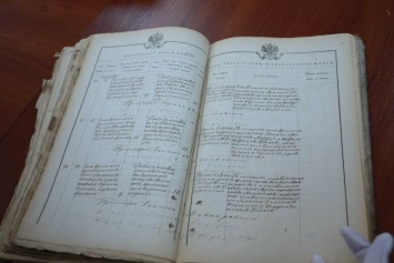 В архив Луганщины попали три исторические книги 19 века