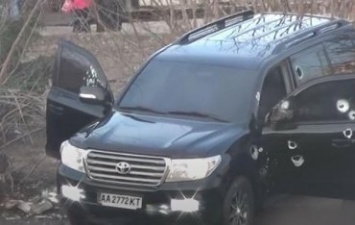 В Ростове расстреляли авто бывшего сбушника - СМИ