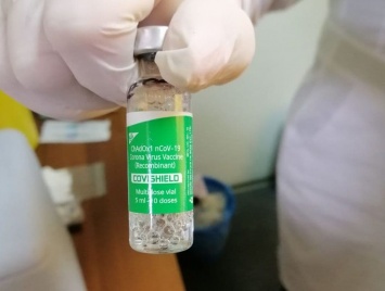 Запорожец, живущий с ВИЧ, рассказал, как перенес прививку от коронавируса