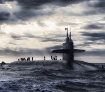 The Sun: Путинские субмарины-невидимки могут нанести Британии большой ущерб, перерезав ее подводные интернет-кабели