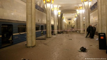 "Просила сказать маме, что умираю": белорусы вспоминают о теракте в минском метро