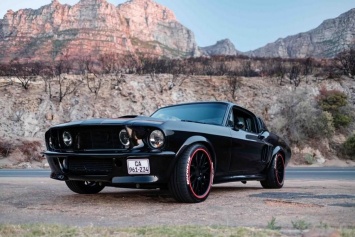 В Южной Африке построили 800-сильный Mustang по кличке «Черная смерть»