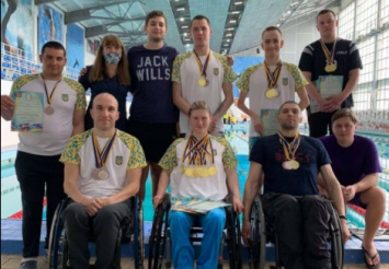 Пловцы николаевского "Инваспорта" взяли 41 медаль на Кубке Украины