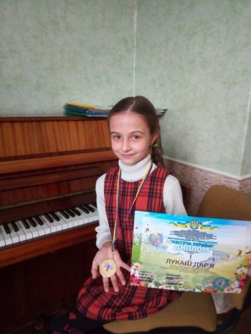 Юная криворожанка Дарья Лукаш стала лауреатом ХХХ Международного фестиваля-конкурса «Цветущая Украина»