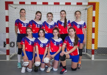 Бахчисарайские волейболистки выиграли турнир в Таганроге
