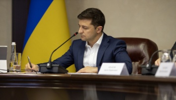 Зеленский утвердил стратегию для Представительства Президента Украины в Крыму