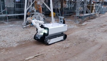 В Австрии показали прототип робота-строителя