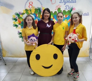 Мелитопольские школьники в ТОП-5 «счастливого челленджа»