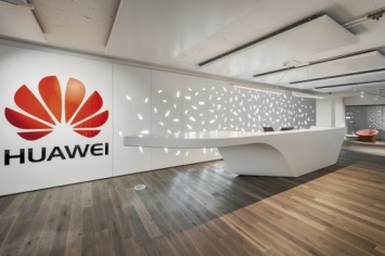 Компания Huawei инвестирует миллиард в электрокары