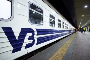 Из-за схождения поезда "Интерсити" уволят 6 руководителей Приднепровской ж/д