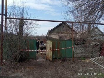 В Луганской области ранее судимый убил двух людей и четверо суток пил рядом с трупами, - ФОТО