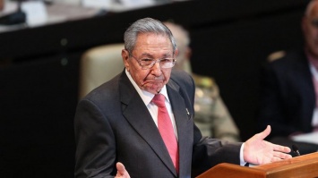 Рауль Кастро ушел с поста руководителя Компартии Кубы